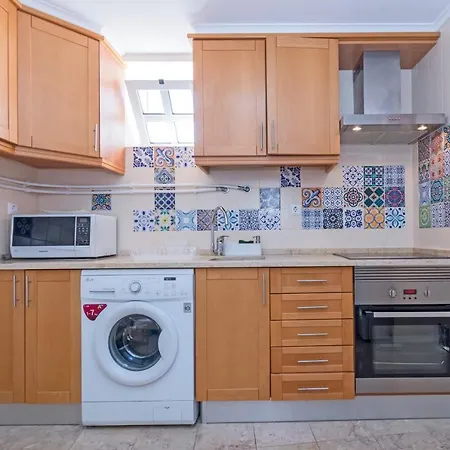 Guestready -cozy Apt Near Fado Museum Appartement Lisboa